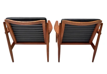Two Mid-Century Modern Lounge Chairs by Arne Vodder for Glostrup, 1950s